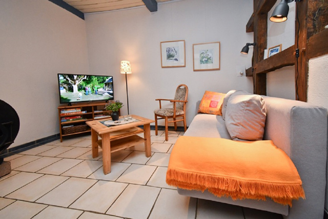 1-Hofwohnung-Wohnzimmer