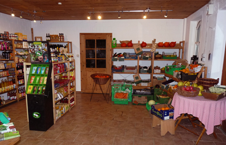 Unser Hofladen im Angus-Hof mit einer gro&szlig;en Gem&uuml;seauswahl